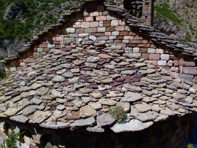 The stones of the Arboló hermitage